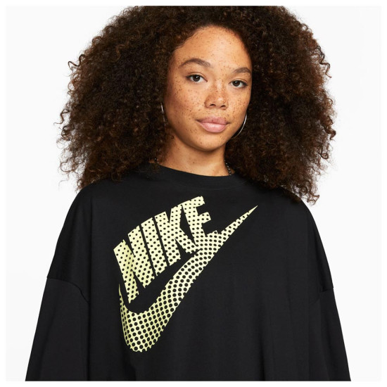 Nike Γυναικεία κοντομάνικη μπλούζα Sportswear Tee Nike Γυναικεία κοντομάνικη μπλούζα Sportswear Tee